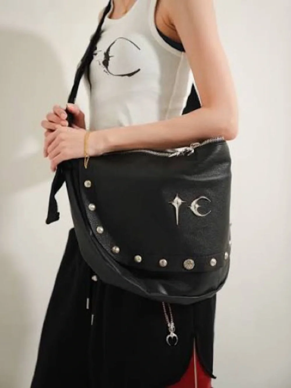 THUG CLUB Dragon Messenger Bag Black OS Authentic Goat Skin Leather